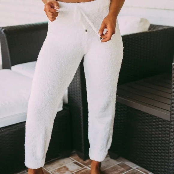 ☁️ Dreamy Lounge Set - Picture 2 of 9